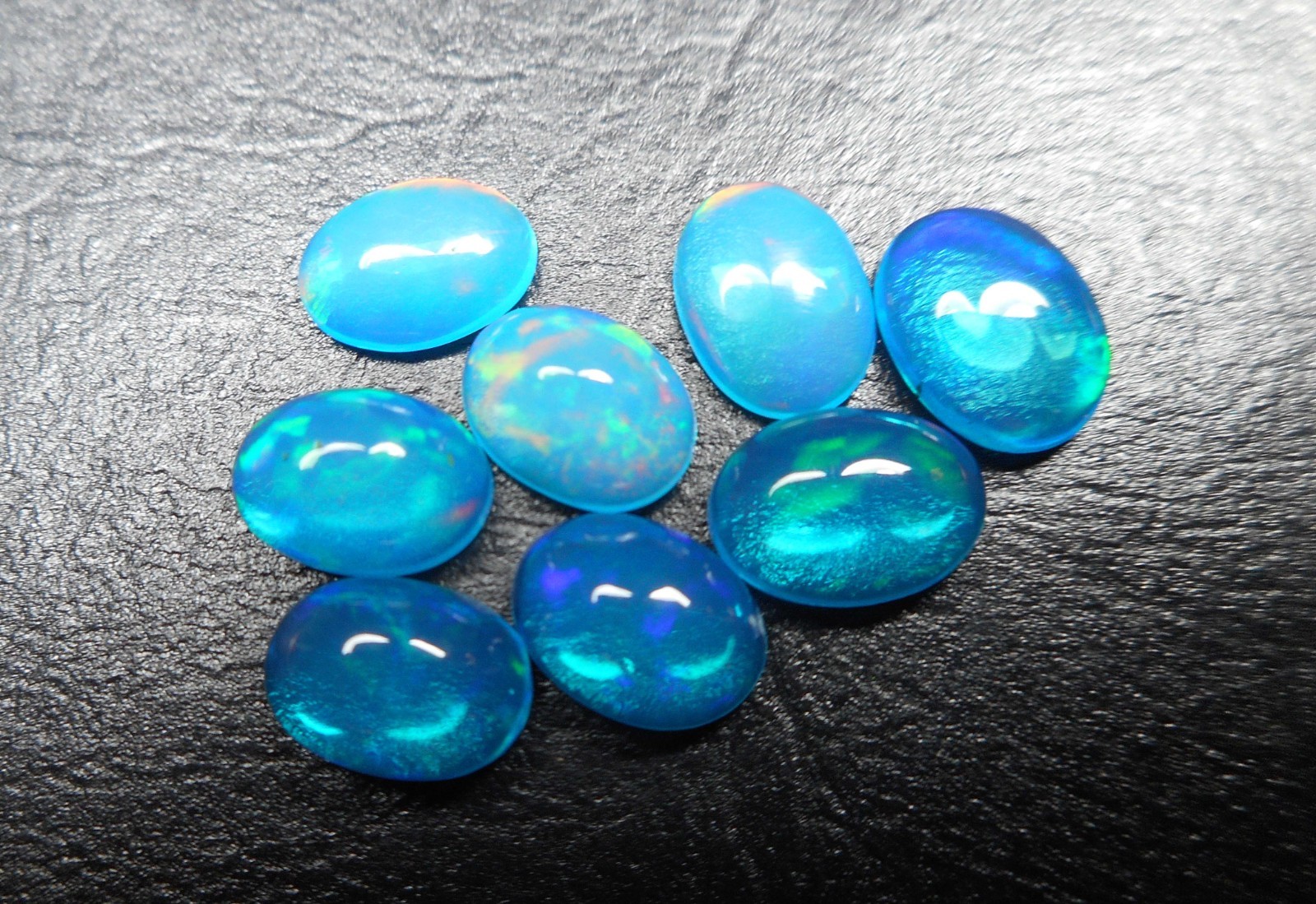 Ethiopian Opal Oval 5×7 mm 6×8 mm Cabochon 4 pcs lot