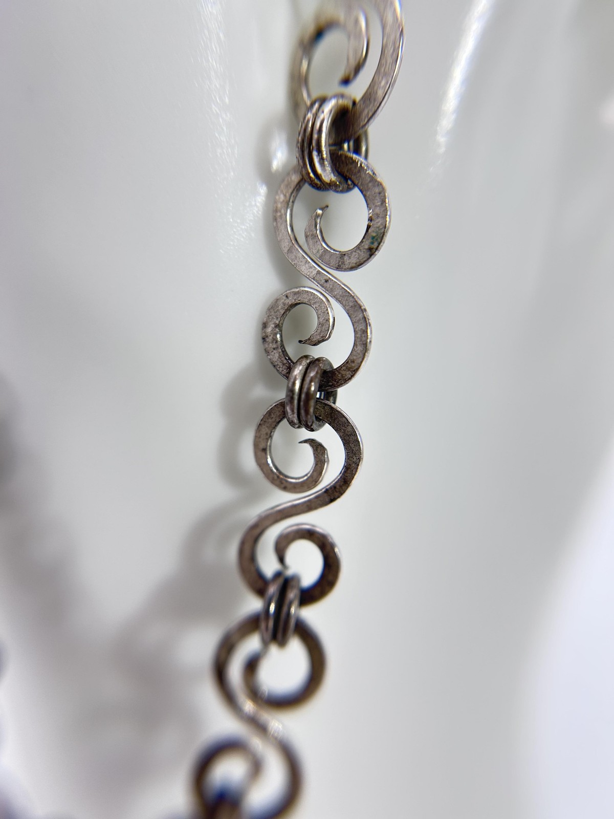 VTG Bracelet Silver Scroll Link Chain Hook Clasp Modernist Womens Jewelry