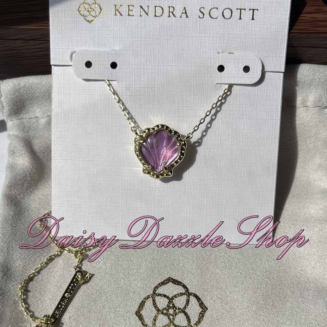 ✨New Kendra Scott Brynne Gold plated Short Pendant Necklace In Purple Shell🐚