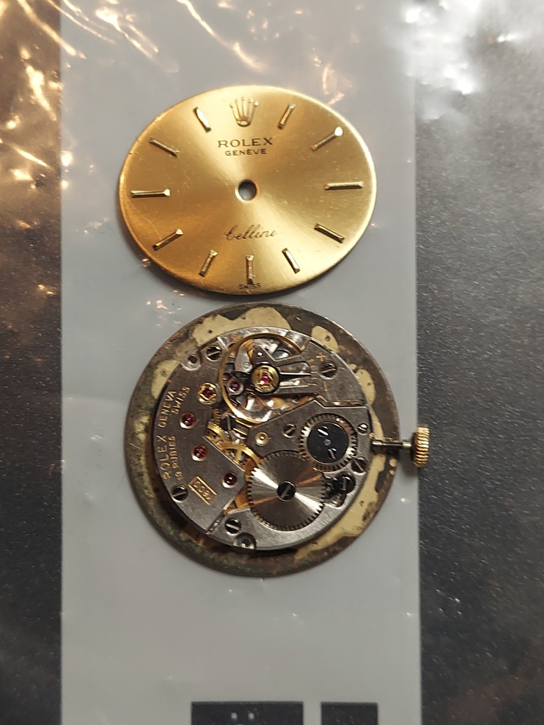 Rolex Cellini Cal 1600 Mens W.Movement 18 K Yellow Gold Dial Hands And Crown