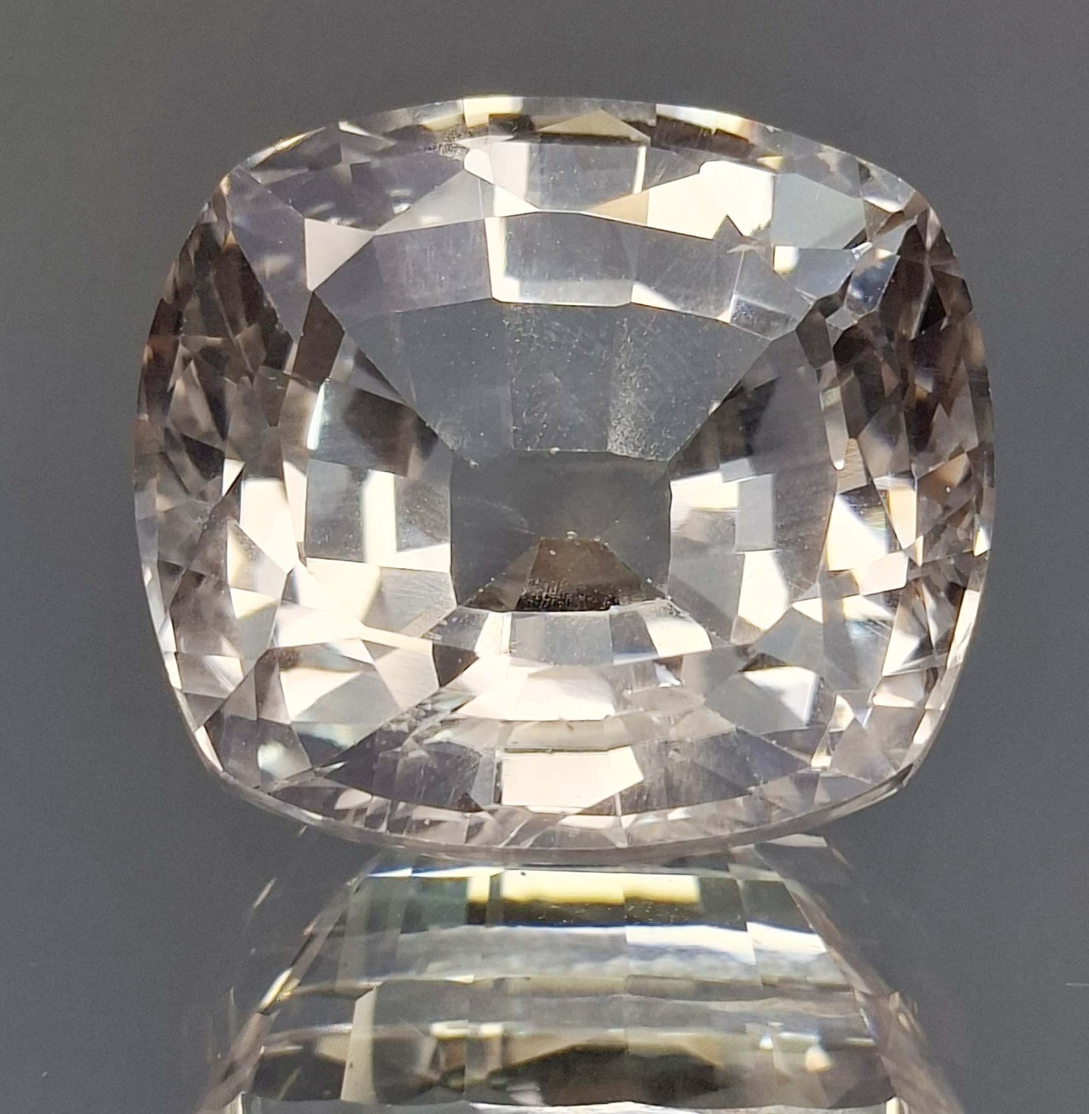 White Sapphire Cushion Cut 125-127 Ct Loose Natural Certified Gemstone RK251