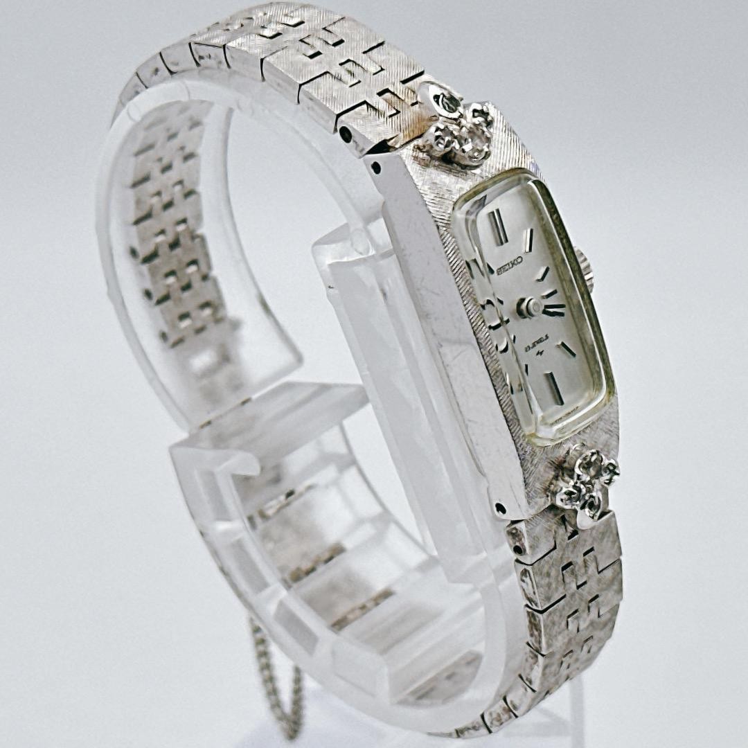 Excellent condition, fully functional. SEIKO women’s bracelet watch, hand-wo