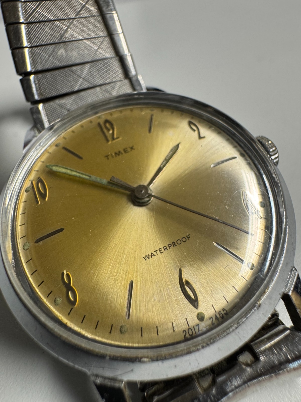 Timex Vintage 1965 Marlin Wind Up Watch 34MM Golden Sunburst Runs Good