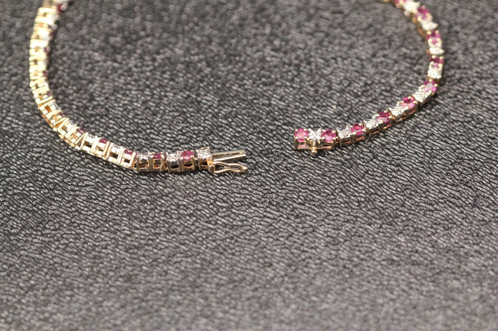 14K Yellow Gold Round Ruby & Diamond 7.5″ Tennis Bracelet 8.8 Grams (BR5028)
