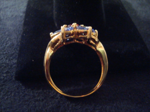 10K yg Garnet & Amethyst Ring – 4.5 Grams – Sz. 8 – 3ct. + Approximate (#JLL5)