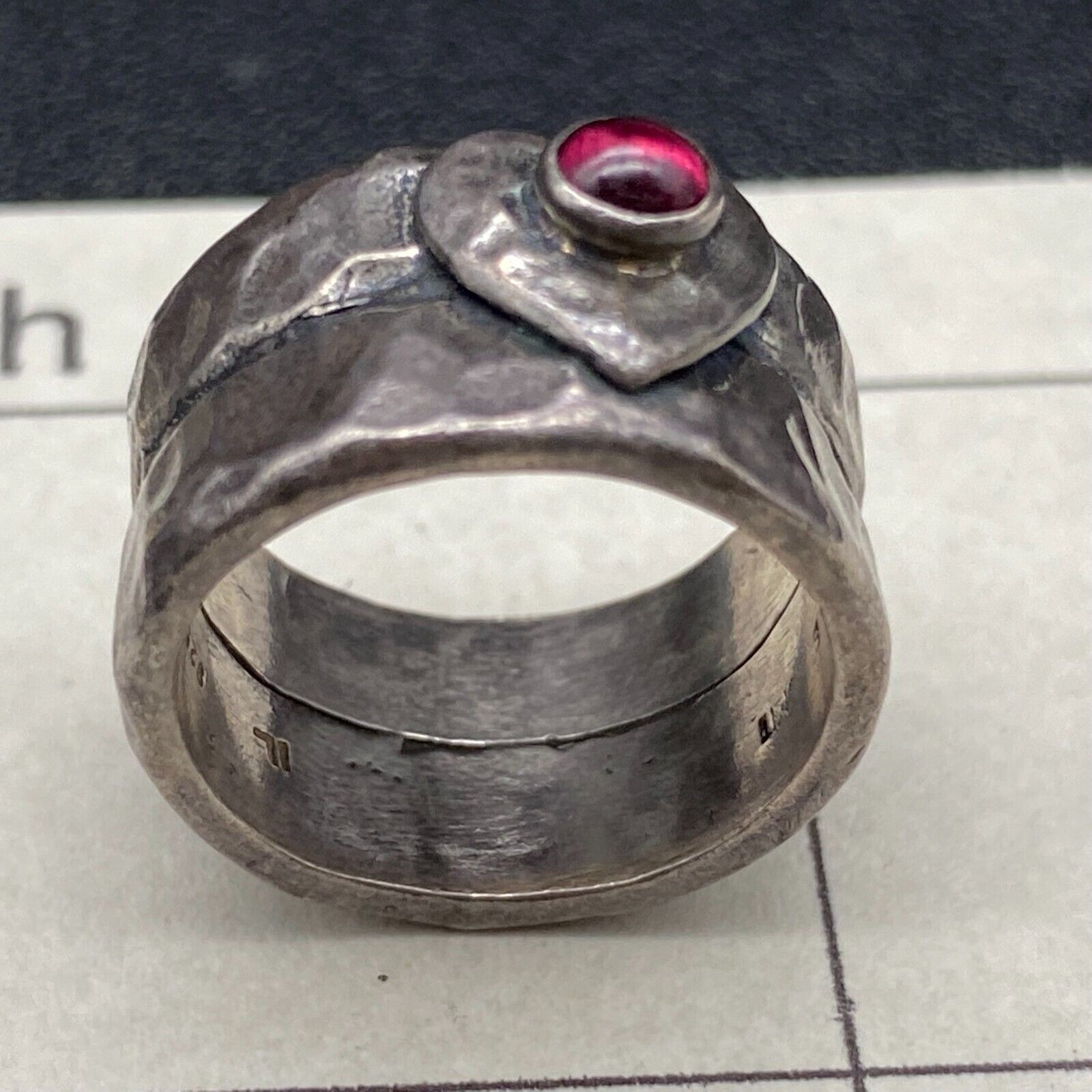 Vintage Burgundy Stone Heart Sterling Silver Ring Size 5