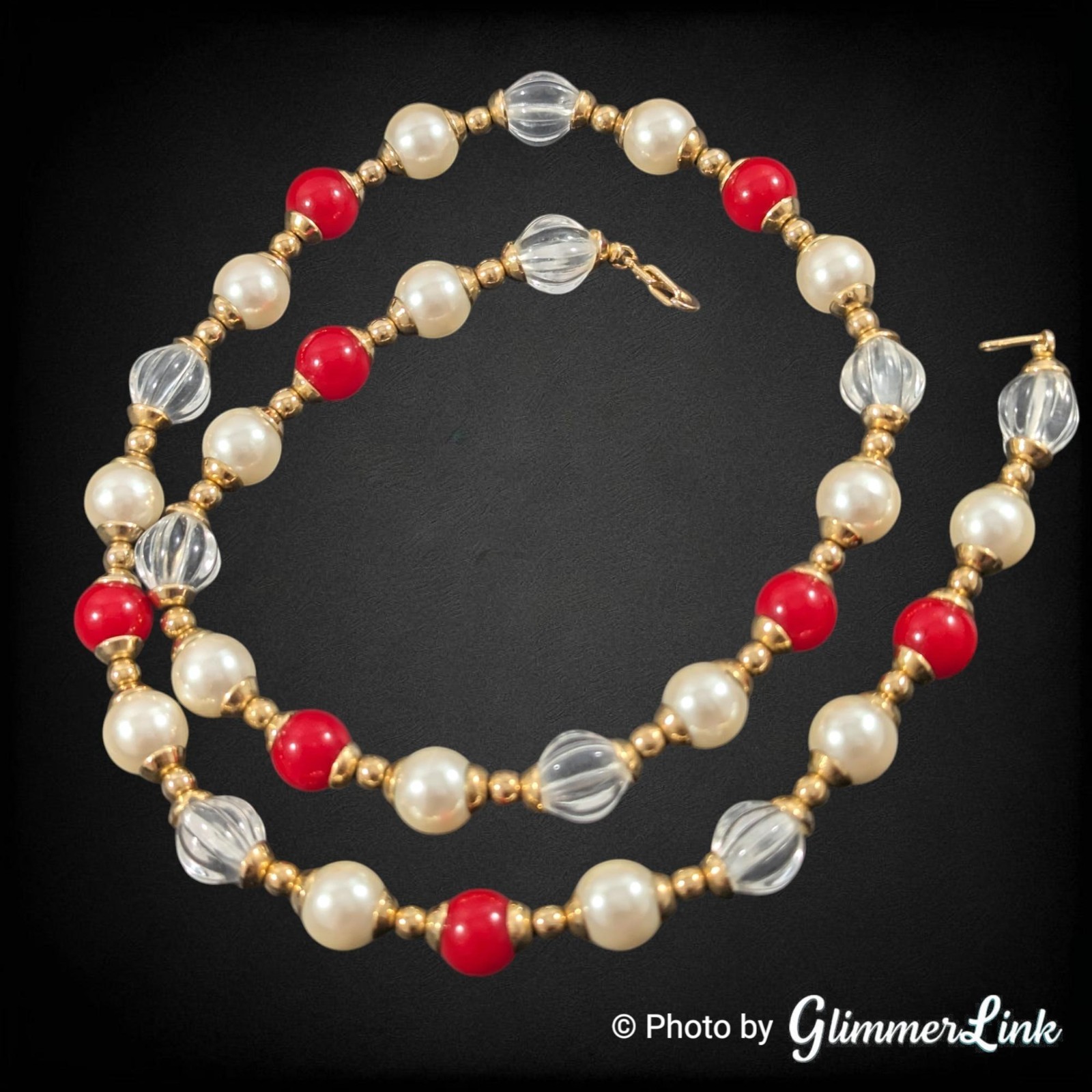 Vintage Faux Pearl Lucite Beaded Necklace Red White Gold Tone 22.5 Inch
