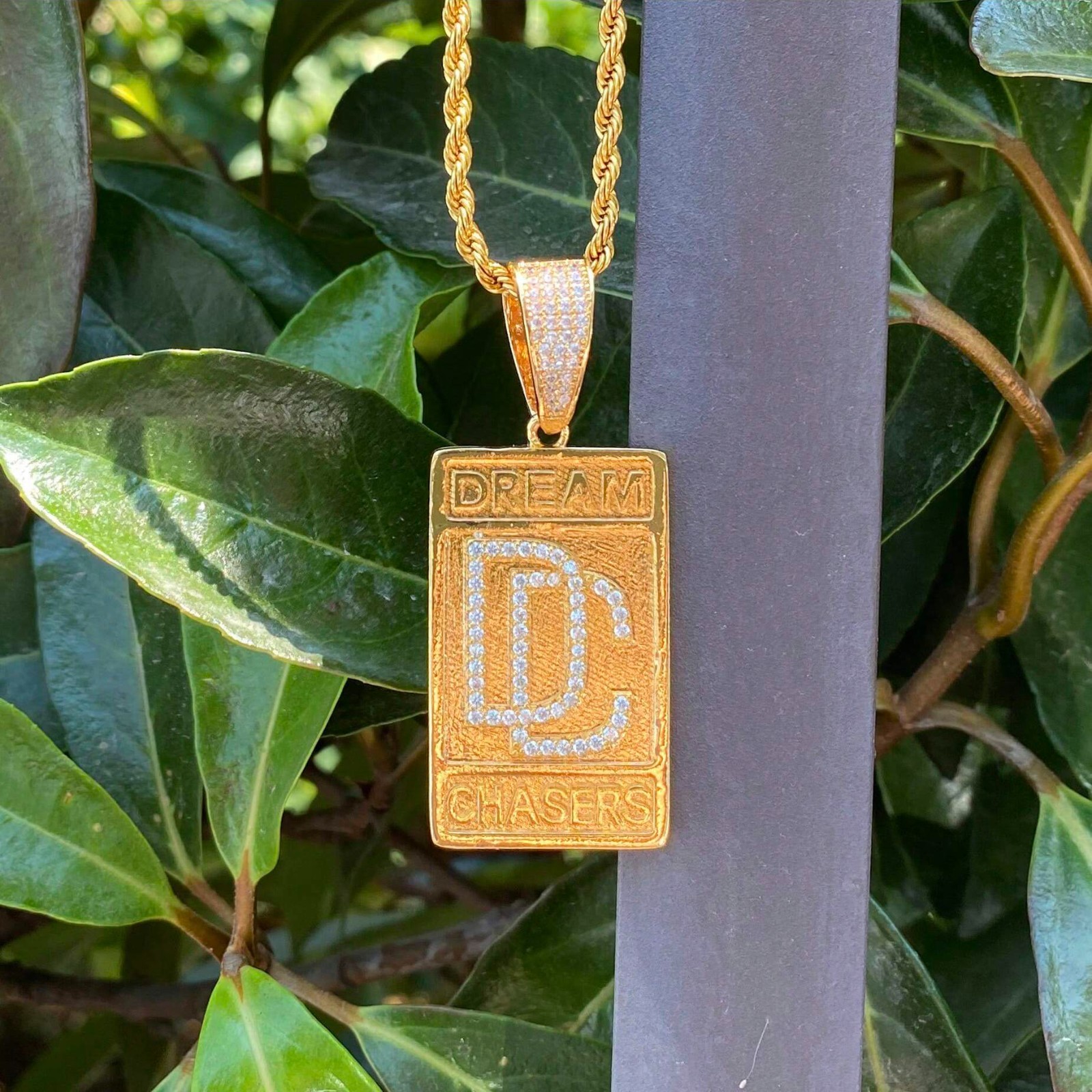 AAA+ CZ BRASS DREAM CHASER LUXURY PENDANT & 24″ 14K STAMPED ROPE CHAIN NECKLACE