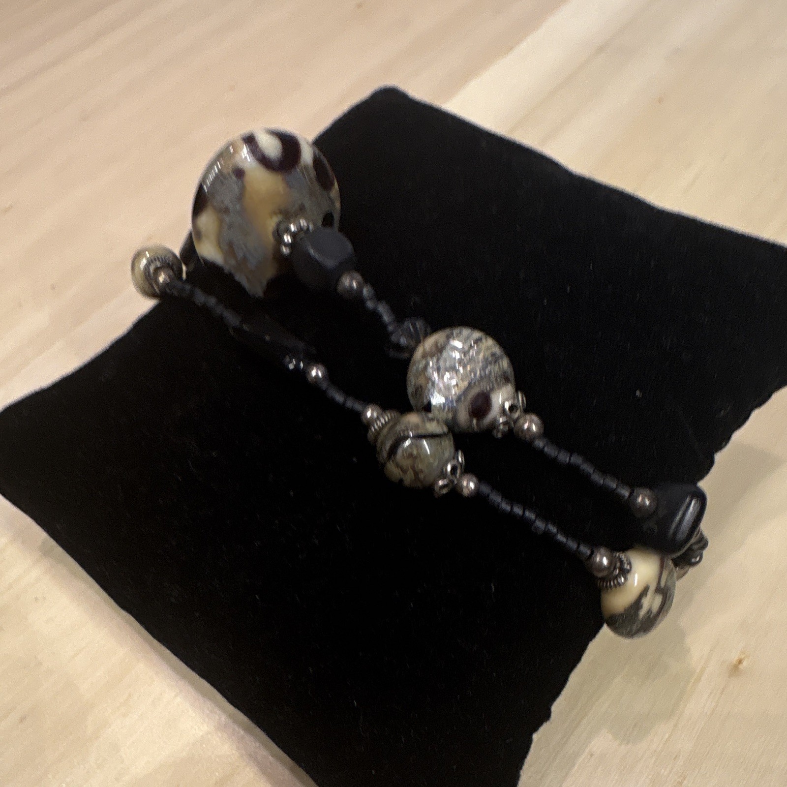 Black/Gray/Silver Glass & Sterling Silver Beaded Bracelet 7 1/2 in Hook Clasp.
