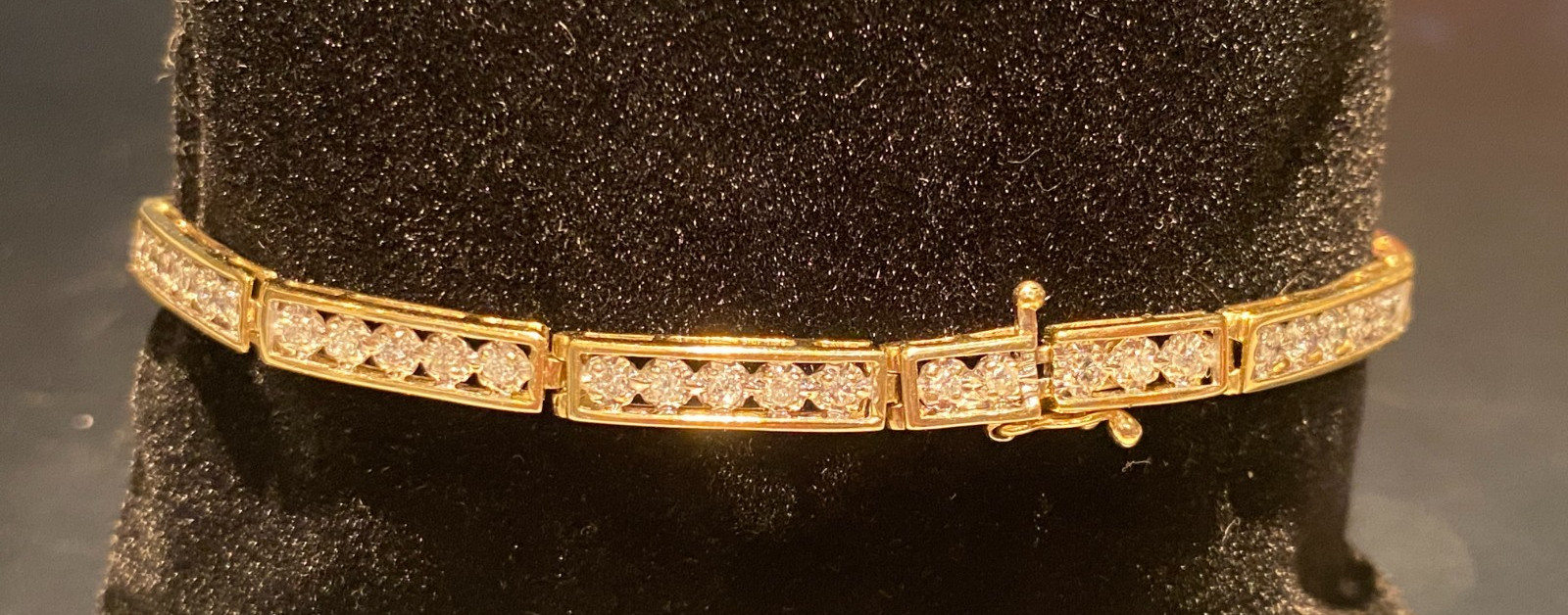 10k Yellow Gold & Diamond Station Link Bracelet Prong Set 4.5mm 7.5″ 8.45g