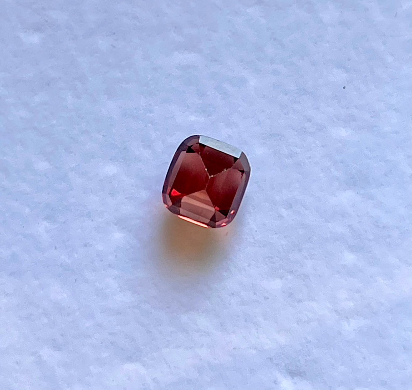 Natural 100% VVS 2.86 ct 8.6×7.6×5.2 mm Cushion Orange Gamet Mozambique, Africa