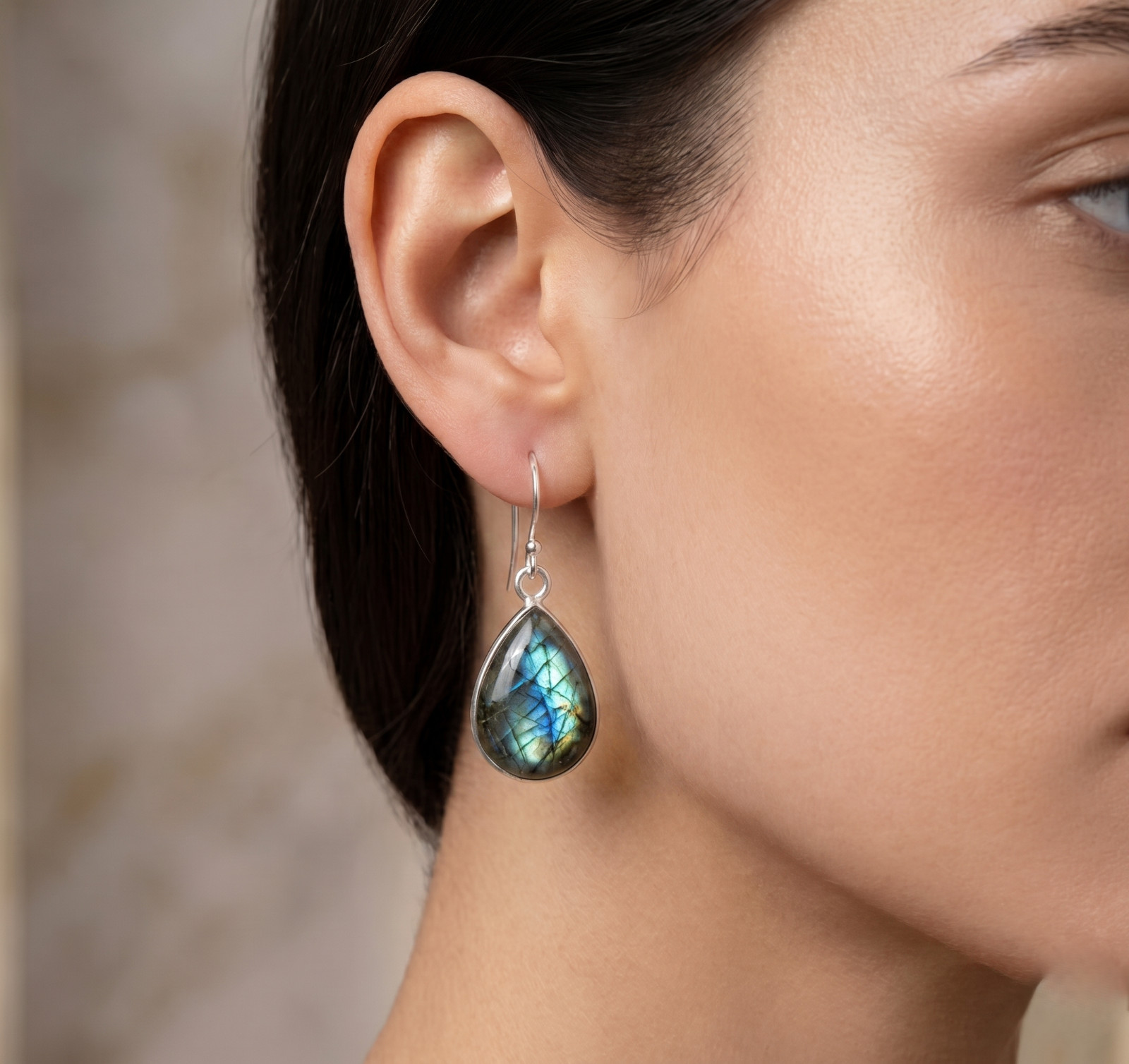 Natural Labradorite Gemstone Womens Earrings 925 Sterling Silver Handmade Gift
