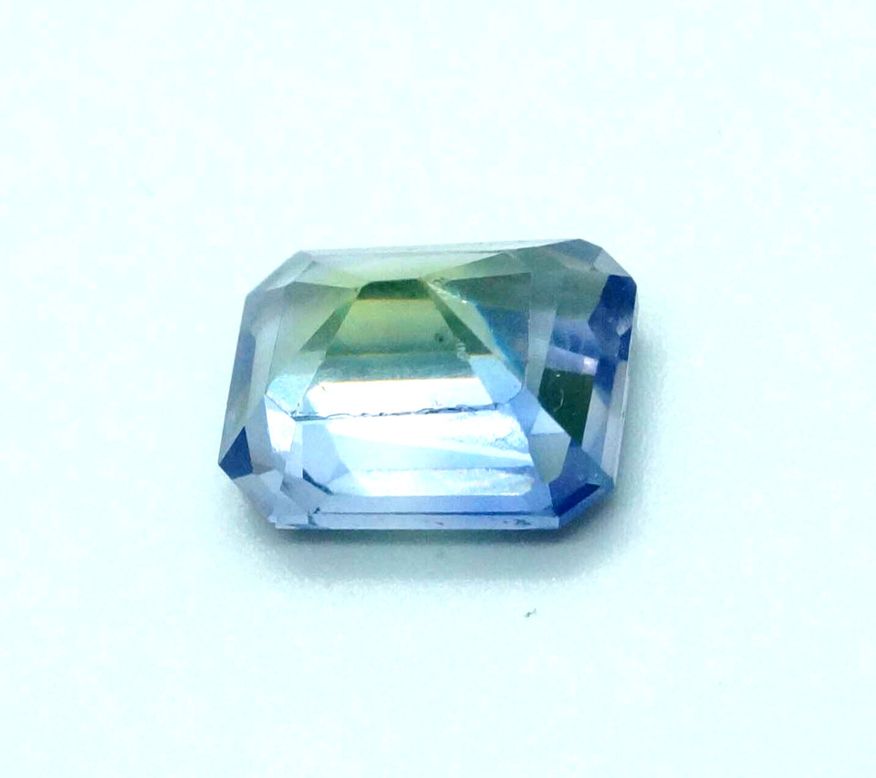 5.3 CT Natural Bi-Colour Pitambari Sapphire Radiant Certified Gemstone 10×8 MM
