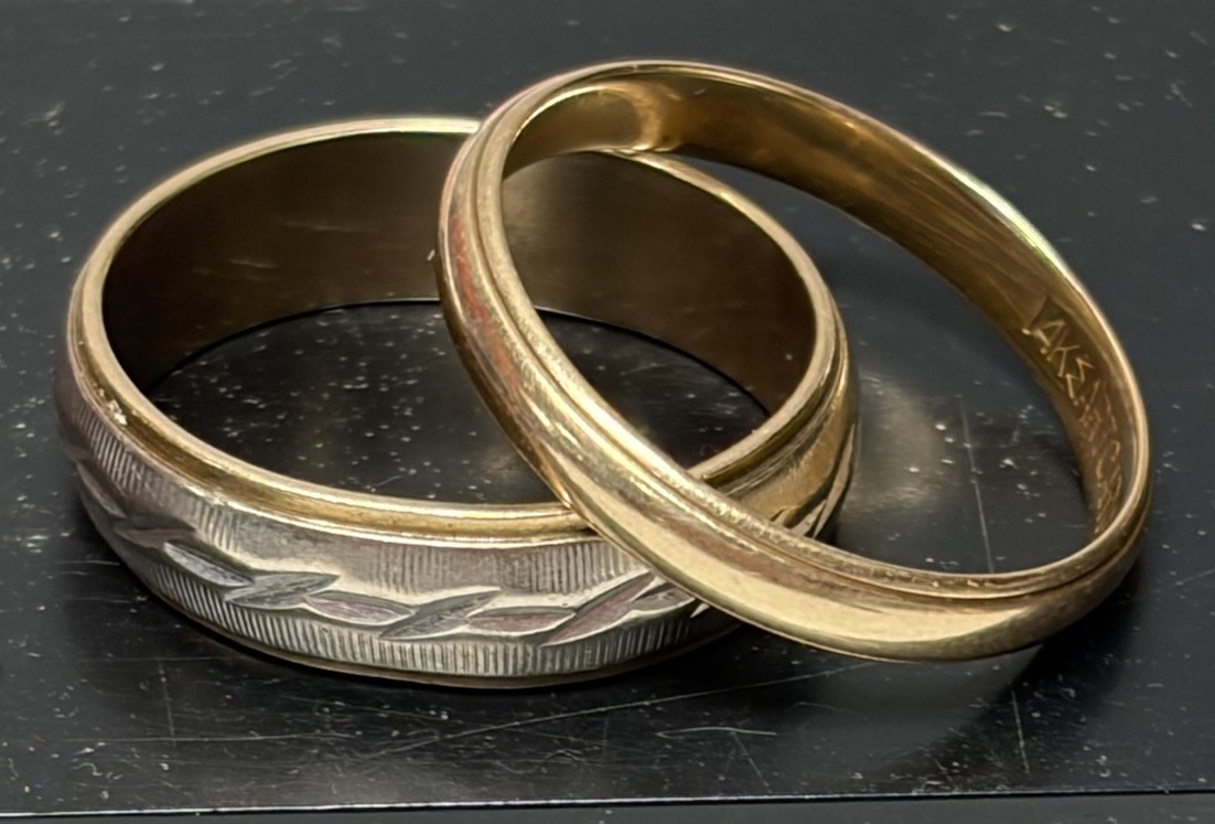 Vintage 14k ArtCarved Gold Band & Two-Tone Gold Ring Minimalist Wedding Set 8g