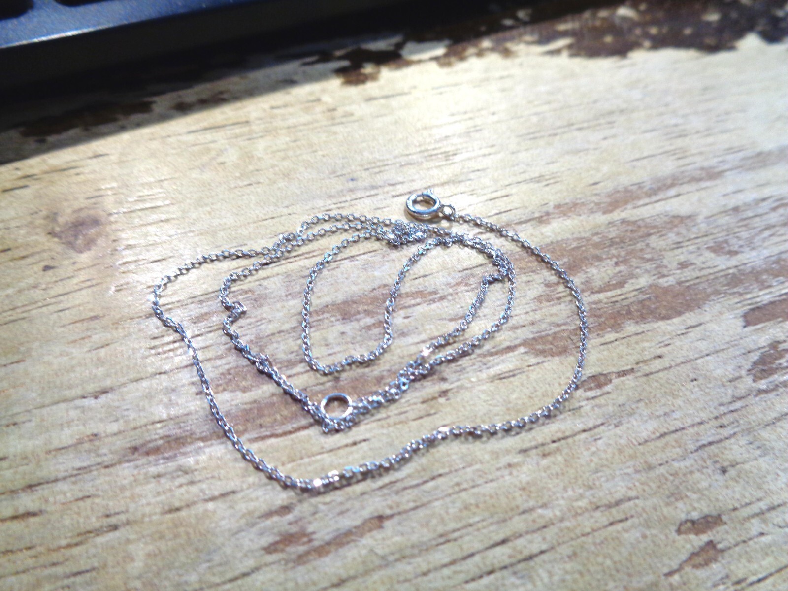 0.8MM PETITE WHITE GOLD-PLATED 925 STERLING SILVER DC ROLO CHAIN NECKLACE 16″