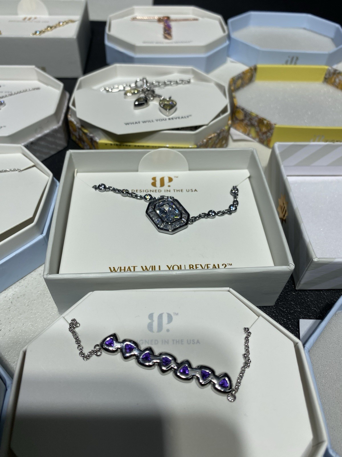 Bomb Party Jewelry Lot 9 Piece Lot ! One Price !