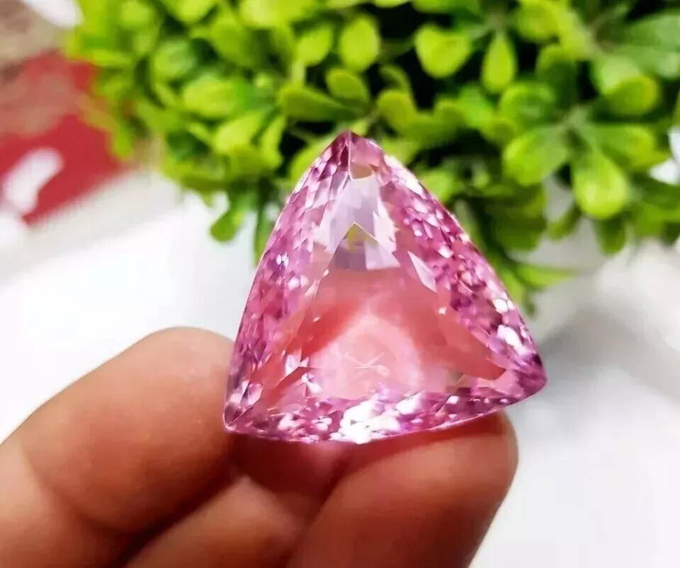 Pink Topaz Trillion Cut Brazilian Natural Certified 98-100Ct Loose Gemstone