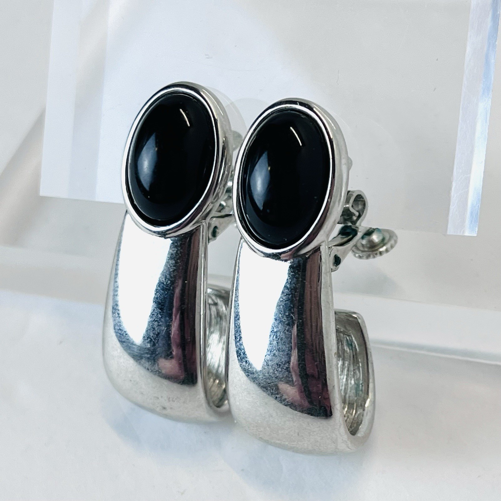 Vtg Napier Black & Silver Clip On & Screw Back Earrings – Classic Luxury- 1.5”