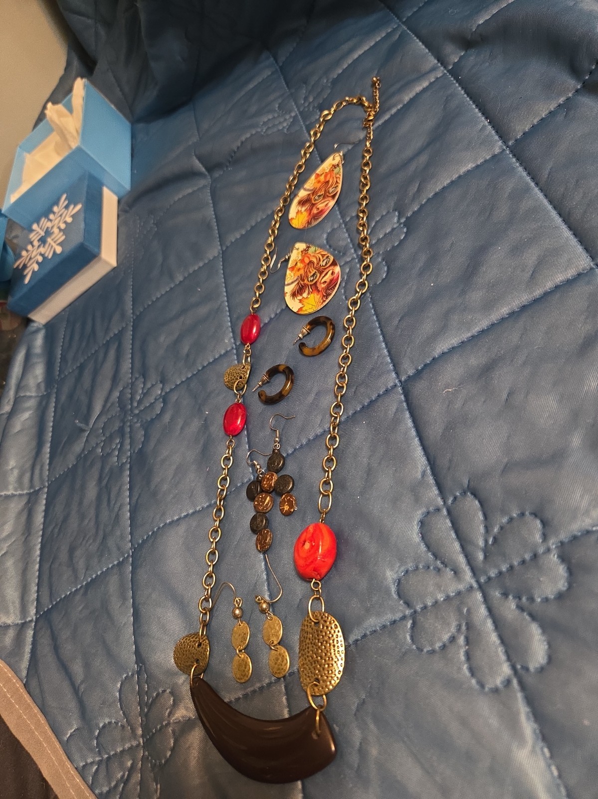 Necklace And 4 Earrings