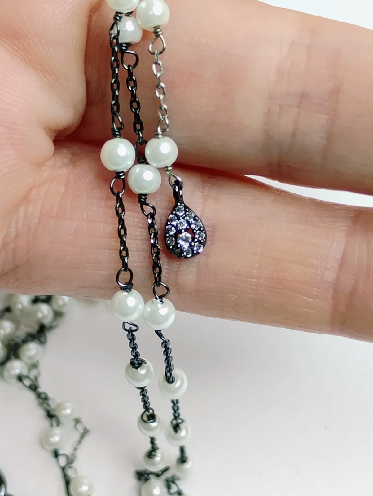 Signed CABI Faux Pearl & Rhinestone Heart Necklace