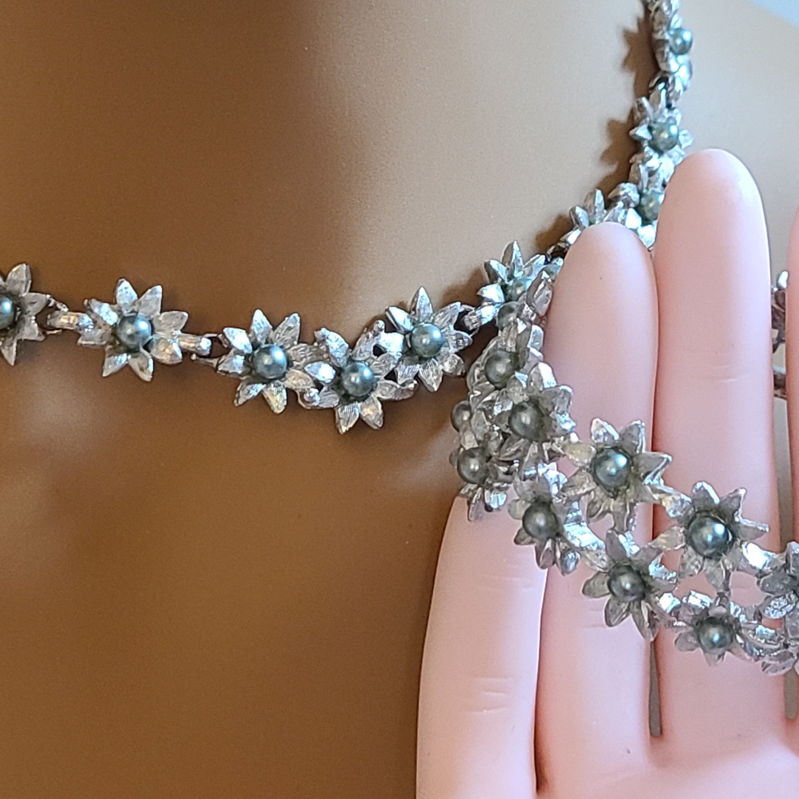 Vintage Marboux BOUCHER Floral Clamper Bracelet Necklace Set Grey Green Pearl