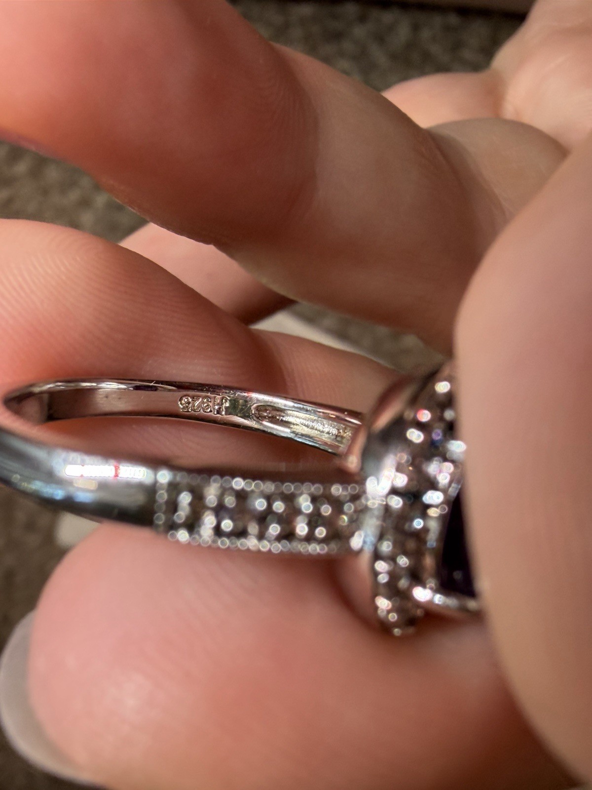 Zales sterling silver white sapphire Purple Amethyst Ring Size 7. Never worn