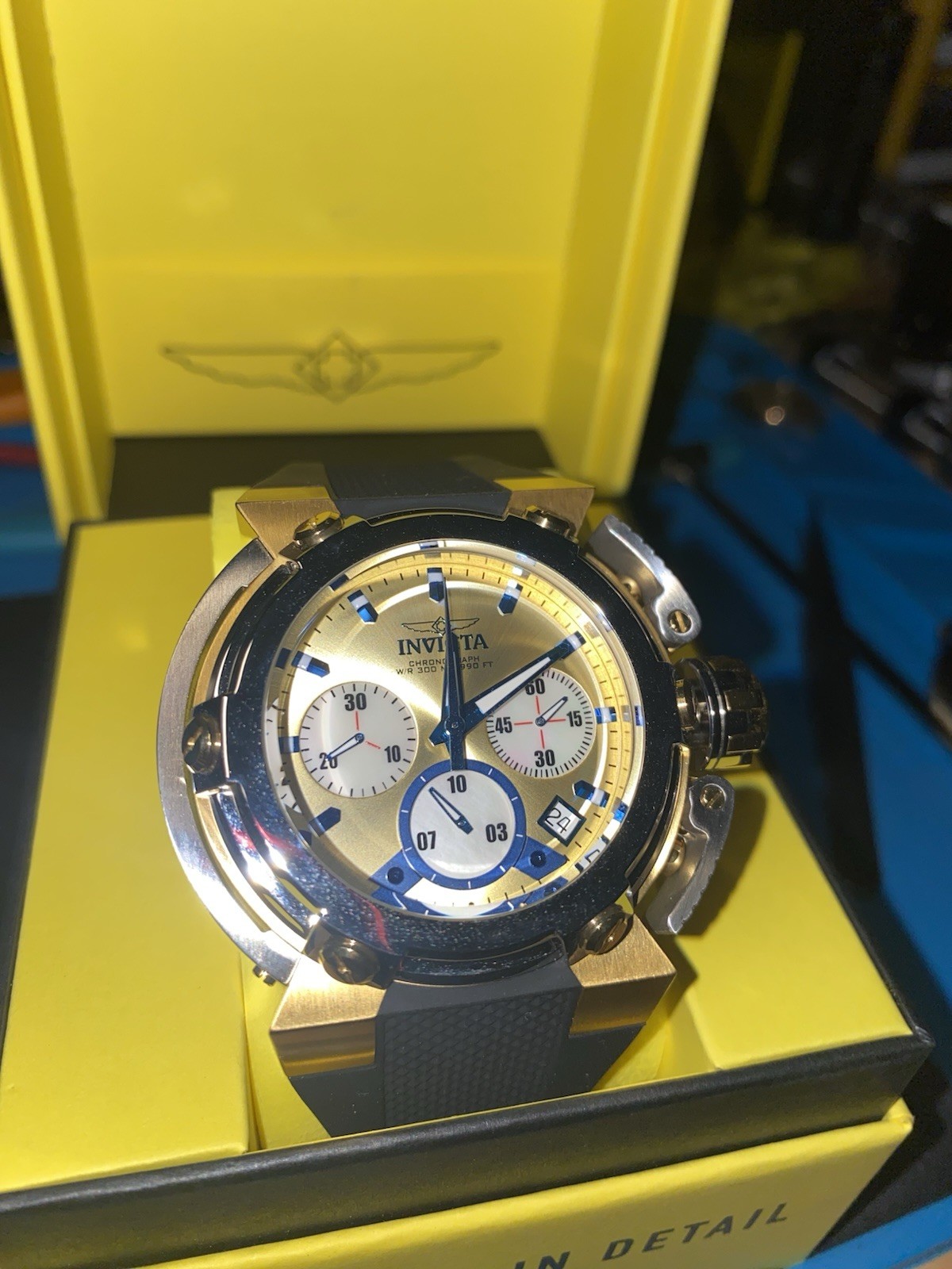 Invicta Coalition Forces Men’s Chronograph Quartz Date 300m Black Silicone Box