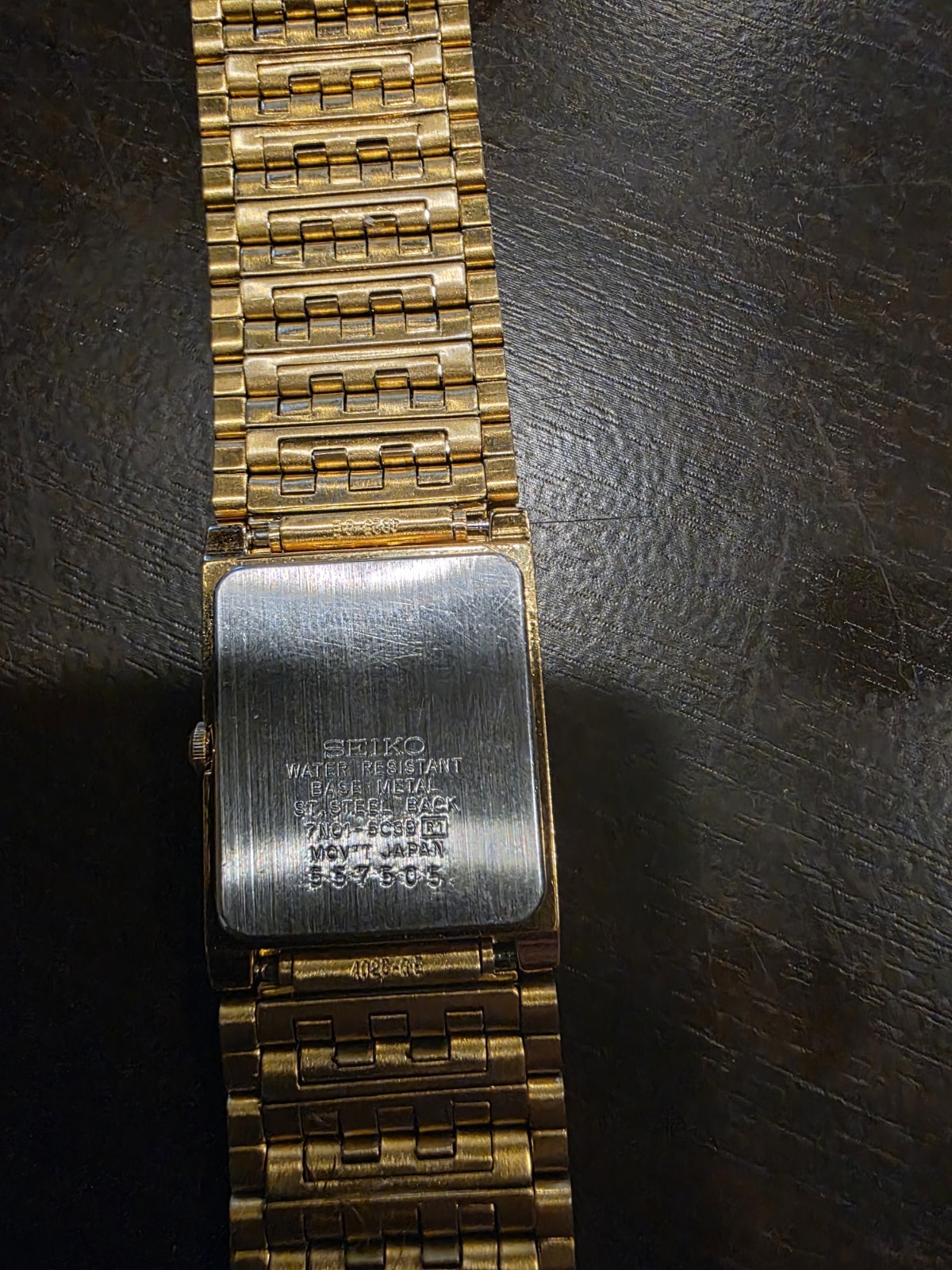 Vintage Seiko Gold Tone 7N01 5C39 R1 JAPAN MOVEMENT Tank 7.5 Inch Working