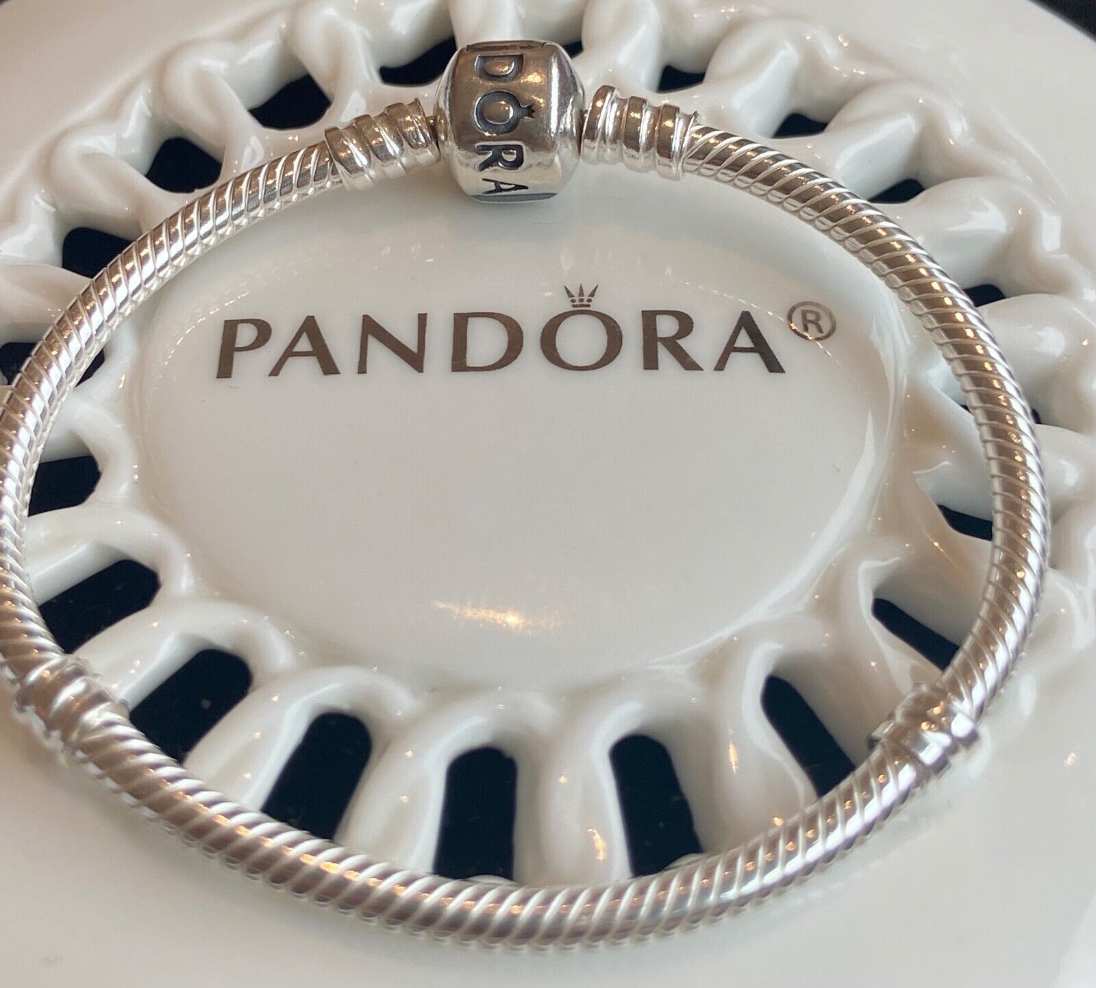 Authentic Pandora MOMENTS Snake Chain Bracelet #590702HV