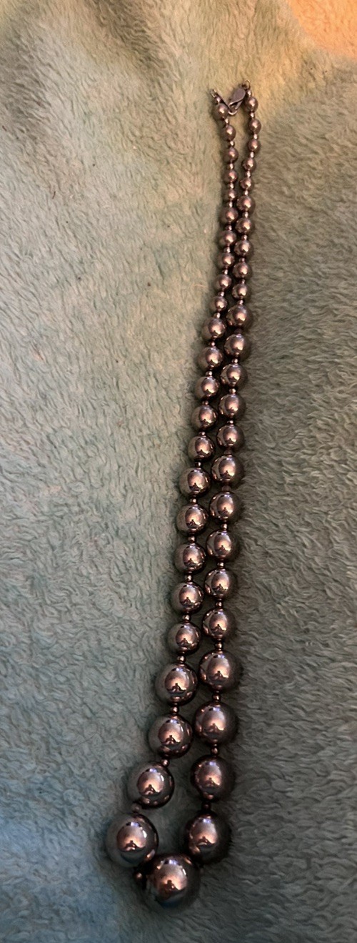 Graduated Bead Silver Tone Necklace Round Beads Approx 24” Lobster Clasp Korea