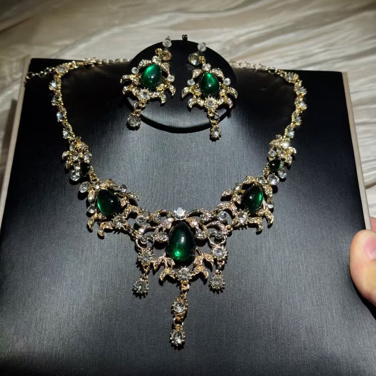 Alloy Jewelry Set Teardrop Cubic Zirconia Simulated Emerald Necklace Earrings