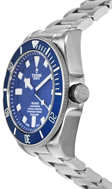 Tudor Pelagos Men’s Watch M25600TB-0001 Blue Dial Titanium & Steel Ceramic Bezel