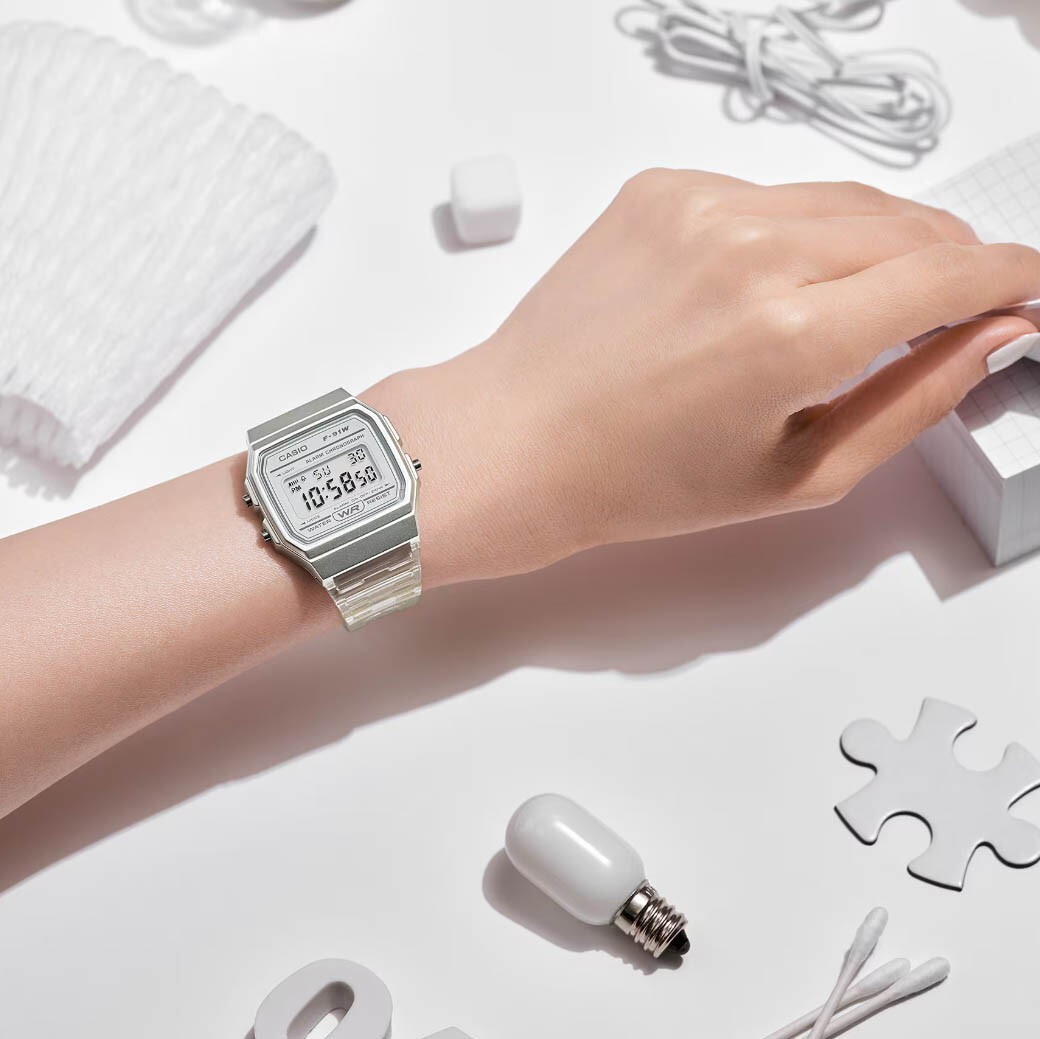 Casio Quartz Watch with Resin Strap, Clear, 20 (Model: F-91WS-7CF)
