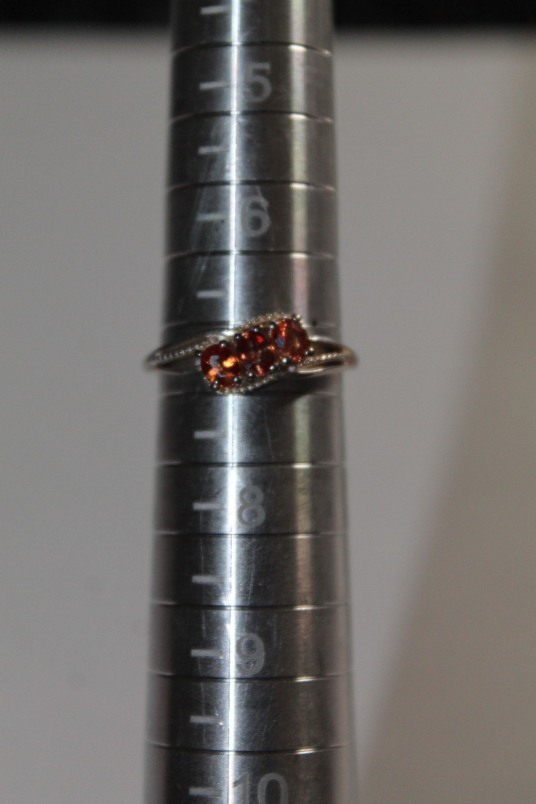 3-stone Oval Orange Sapphire 925 Silver ring size 7 by: STS Karis