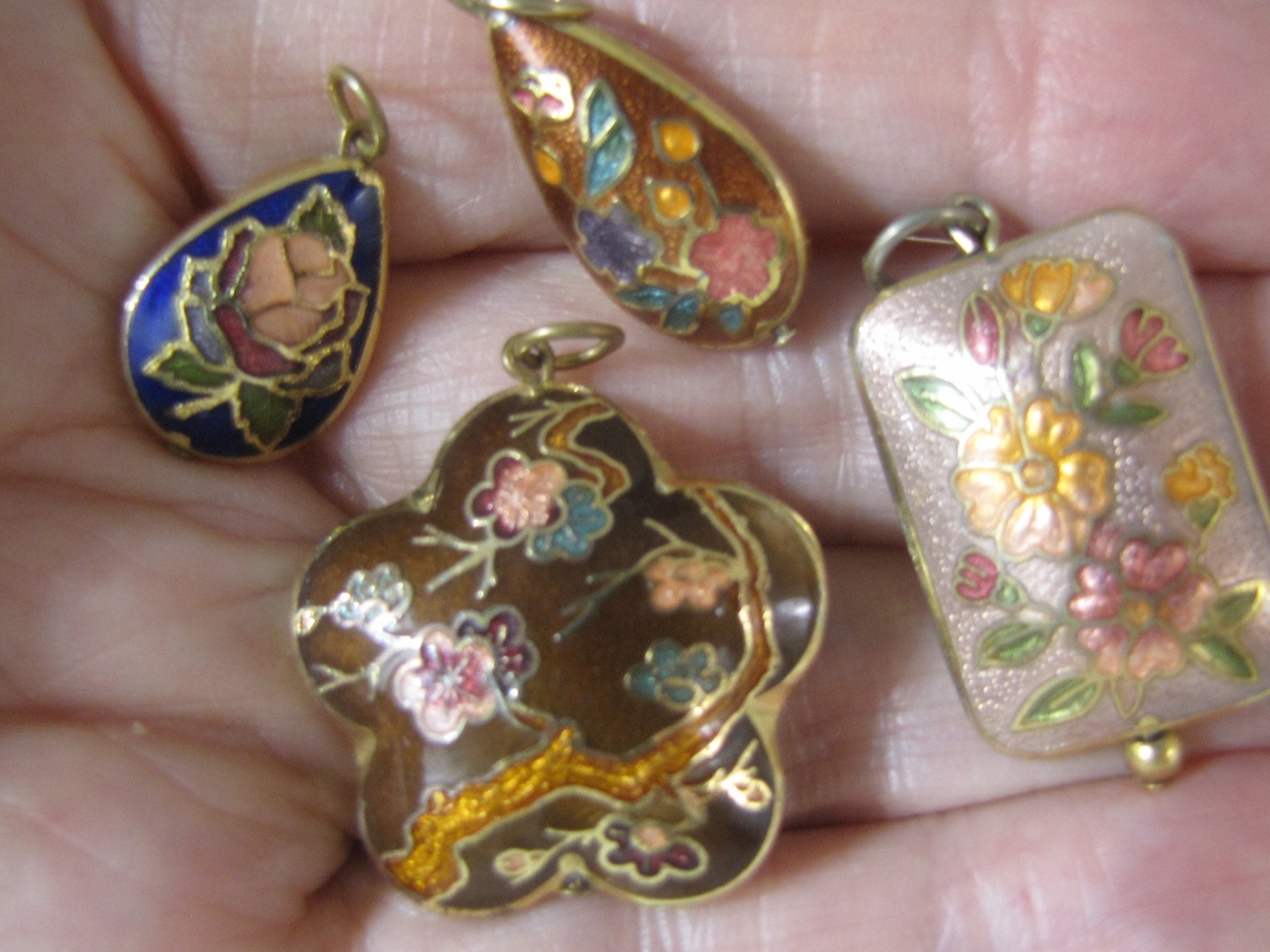 Vintage Cloisonne Pendant Lot 4 Floral Asian Charms Double Side Enamel Gold Tone