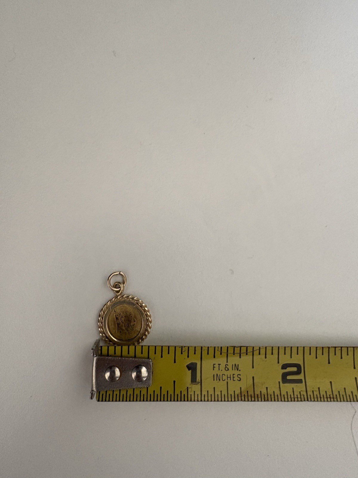 14kt Yellow Gold Imperio Mexicano 1865 Coin Pendant 1.1gram