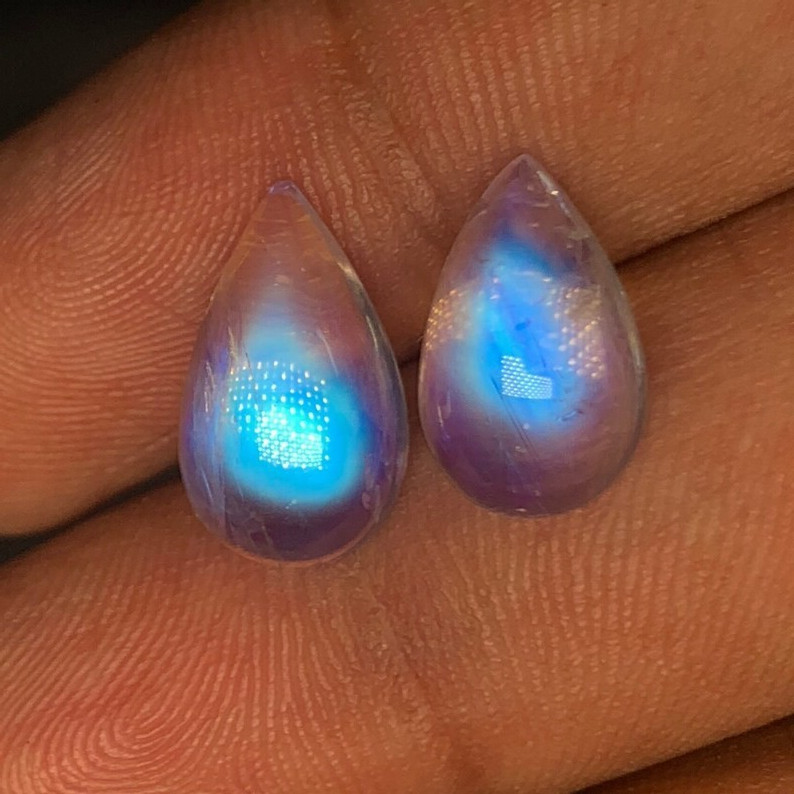 AAAAAA Quality Rainbow Moonstone Blue Fire Pear Shape Cabochon Size 9.5×14-9X15