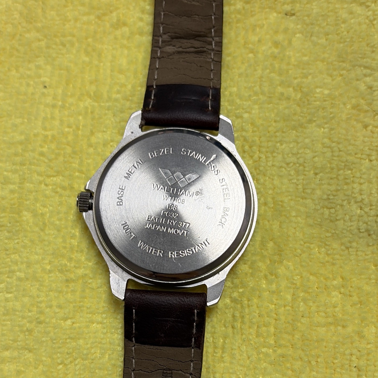 Waltham EL Light Quartz Analog Date Lume White Dial Brown Leather Strap