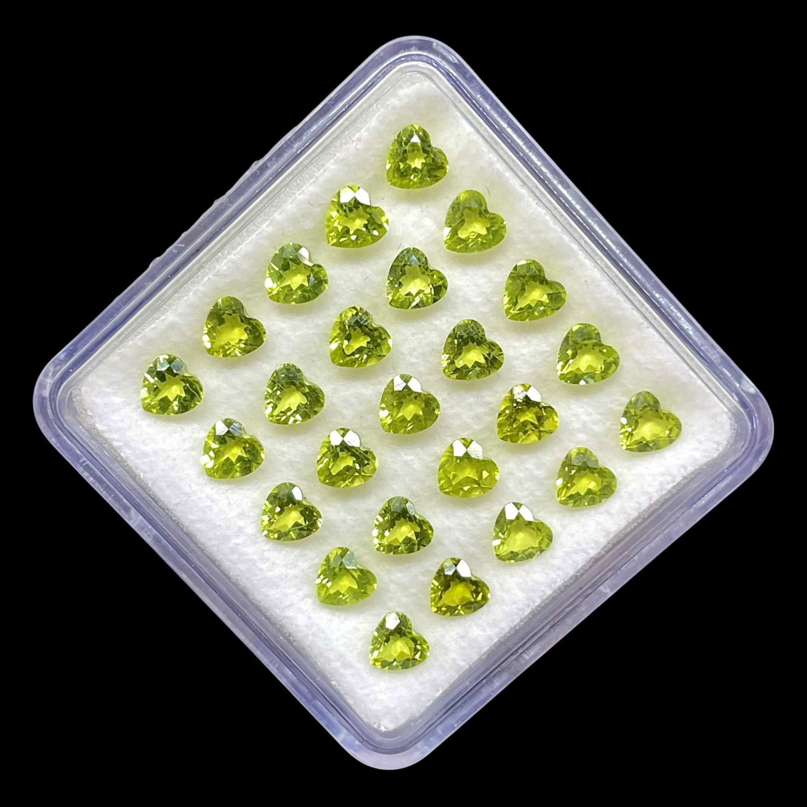 25 Pcs Natural Peridot 4mm Heart Cut Untreated Top Green Loose Gemstones Lot