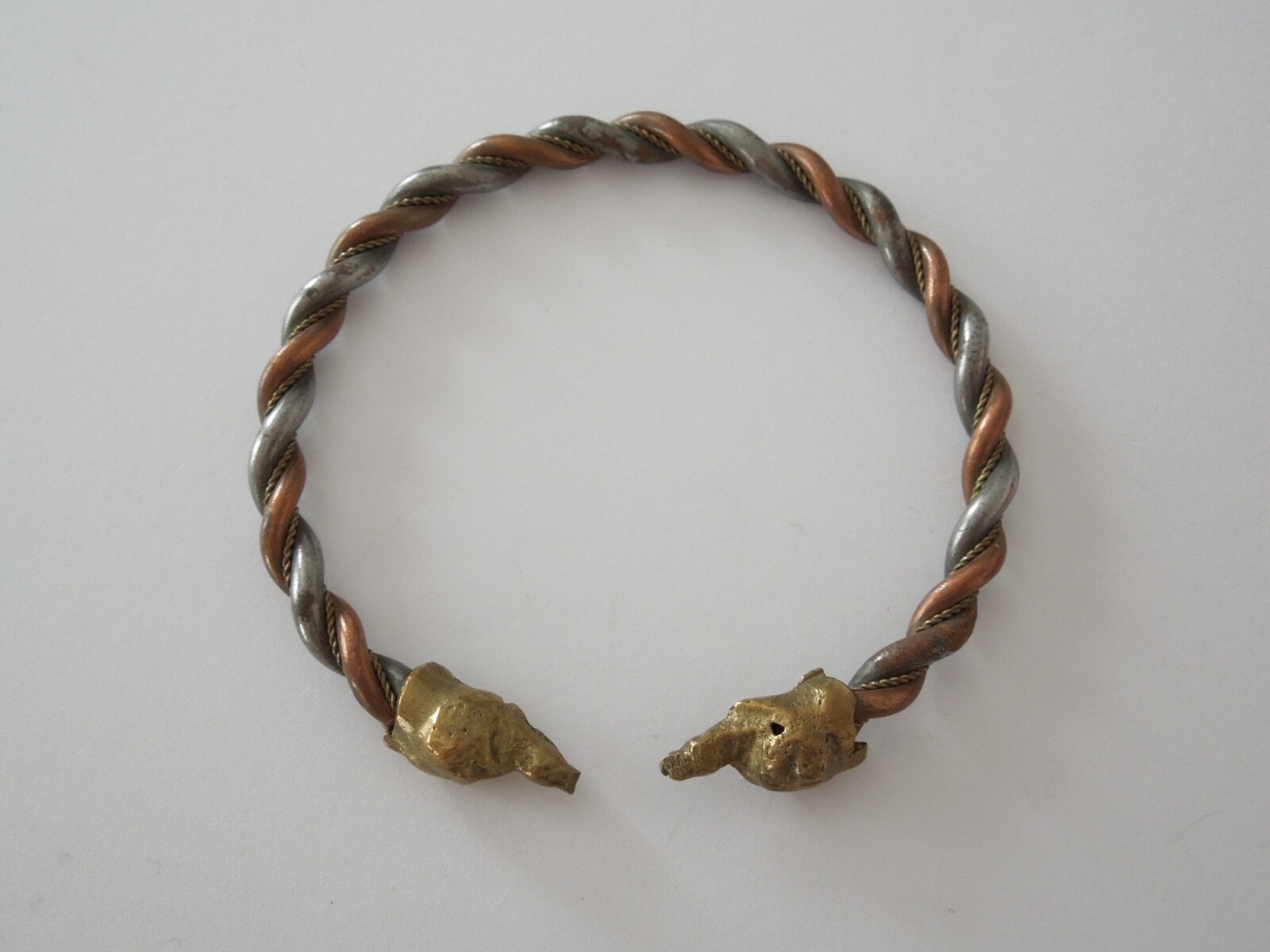 Vintage Bangle Tricolor Twisted 26.8 G/Ø 6.6 Cm