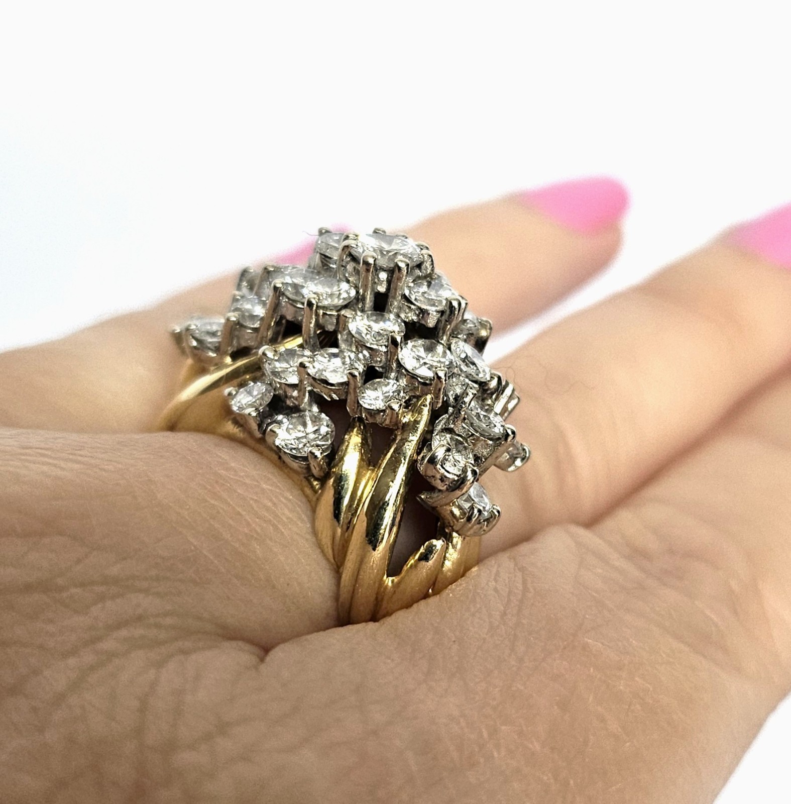 VVintage 18K Gold 3.49 CTW Diamond Cluster Ring H-I SI1-2 Size 6 Estate