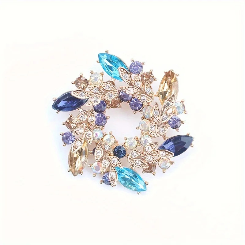 Rhinestone Brooch Wreath Floral Hollow Inlay Lapel Pin Clothing Jewelry