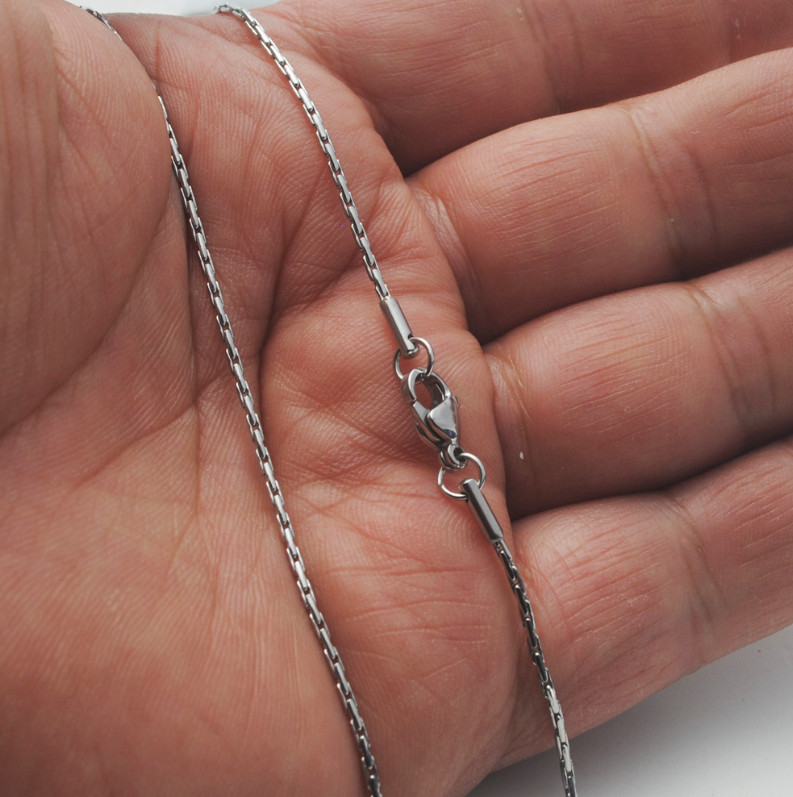 0.9mm 16-24″ Silver Stainless Steel Fancy Pendant Necklace Lobster Clasp Chain