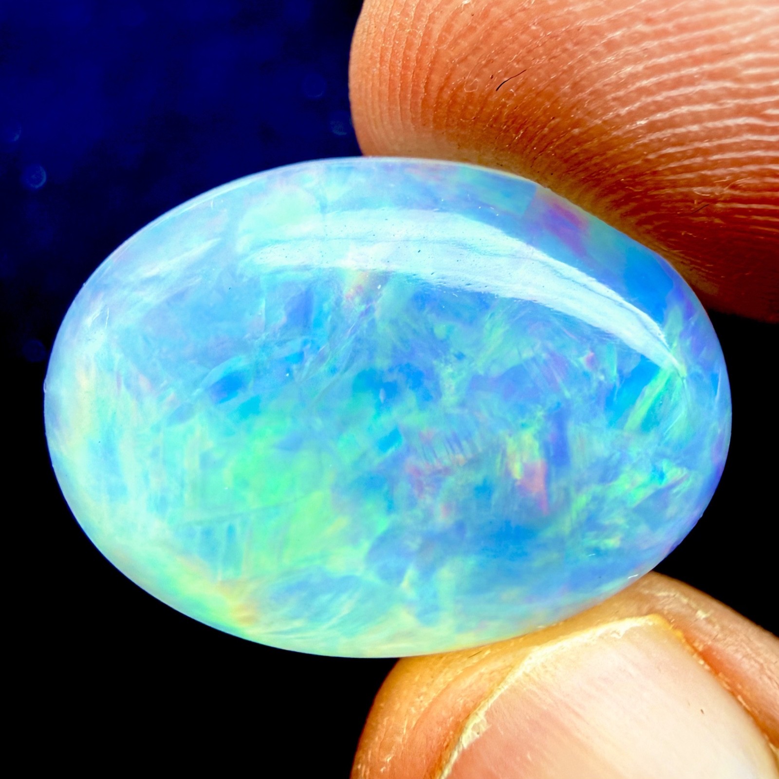natural opal cabochon loose gemstone, multifire Ethiopian opal 18 Ct 23×17 mm