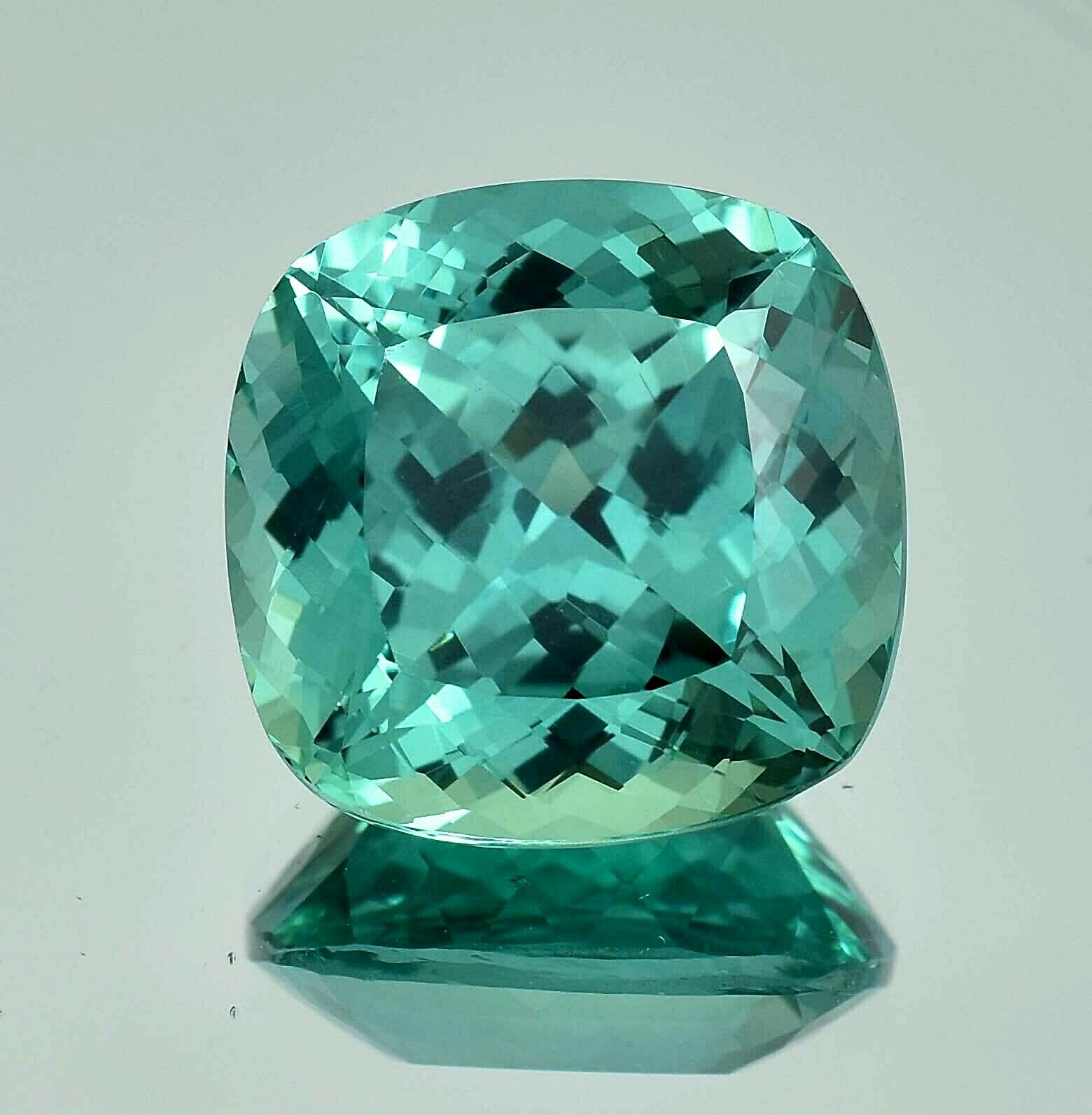 20.00 Ct Natural Flawless Blue Green Montana Sapphire Loose Cushion Cut Gemstone