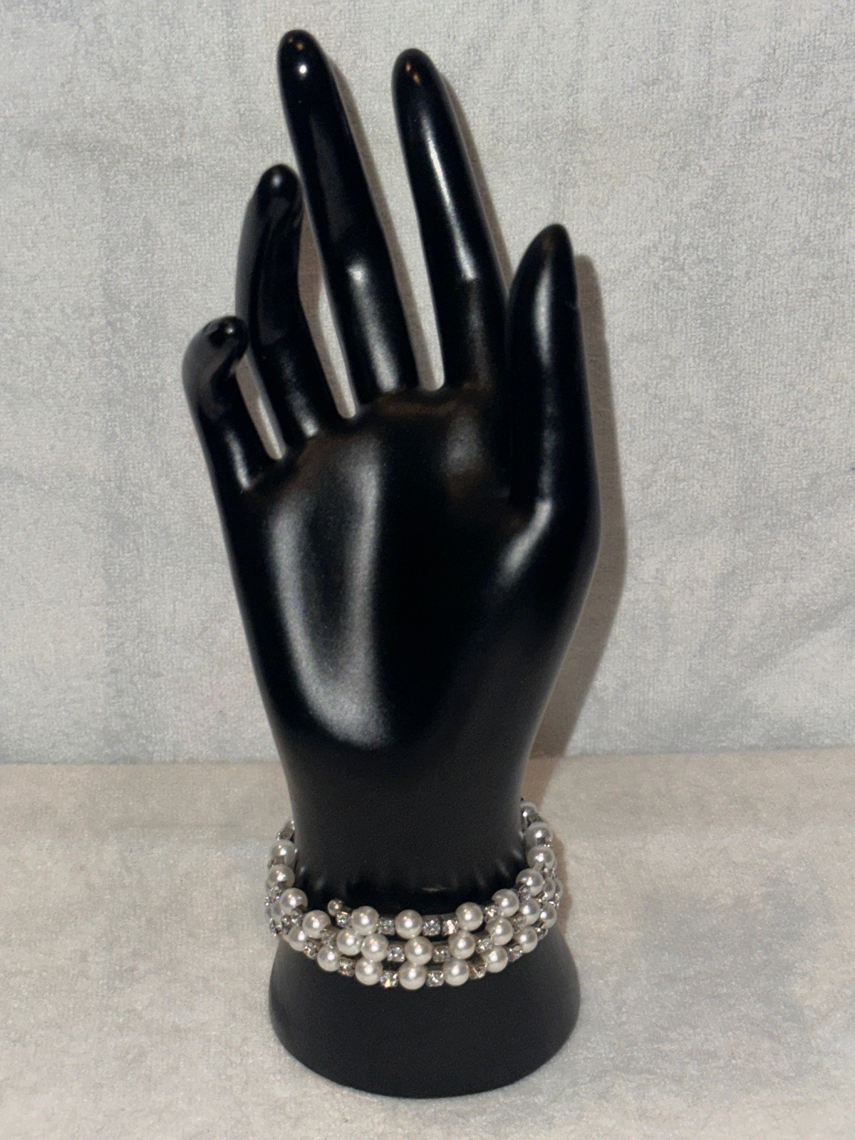 White Beaded Wrap Womens Bracelet New With Out Tags NWOT