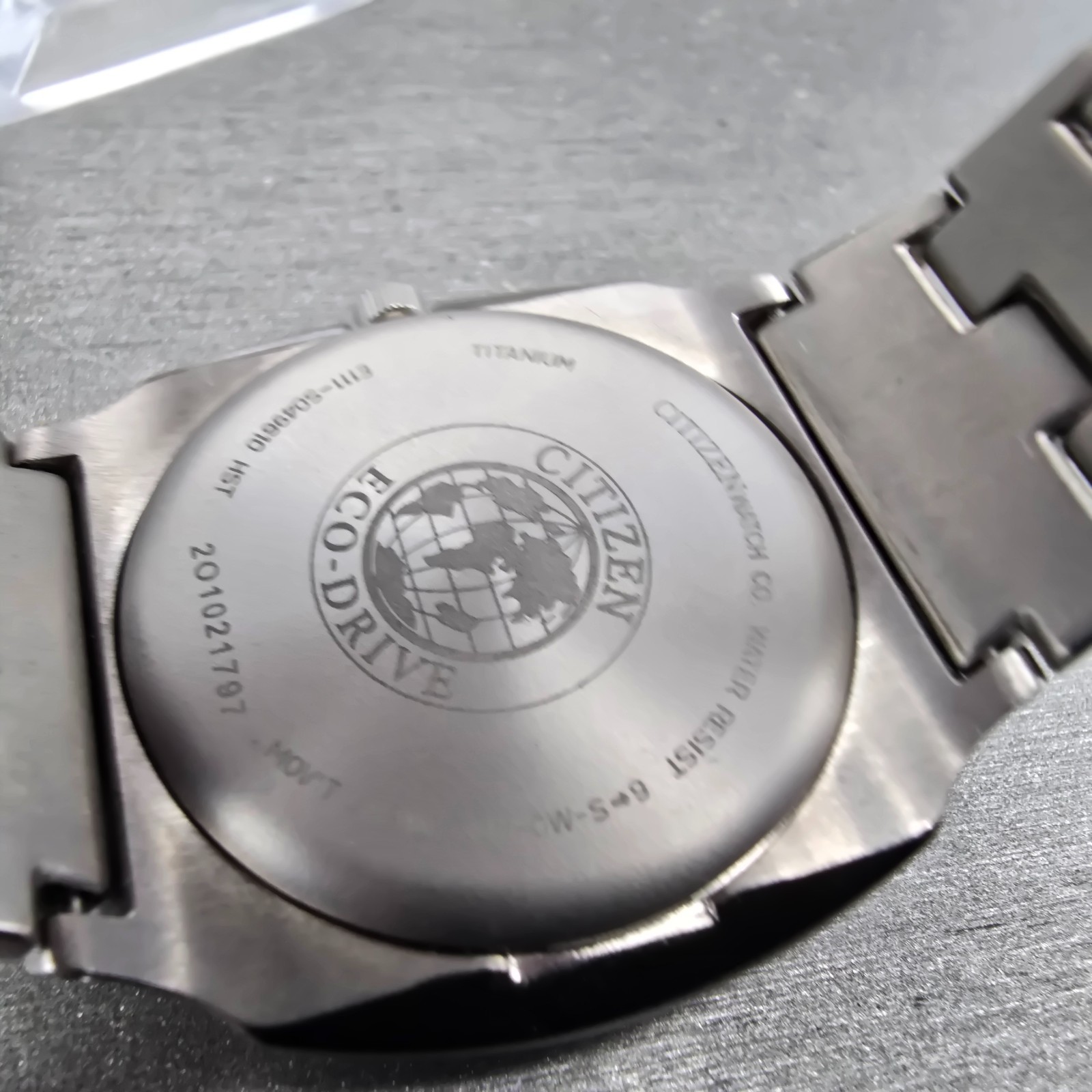 Citizen Eco-Drive Watch Men 38mm Black Dial Titanium Date E111-S049610 Runs