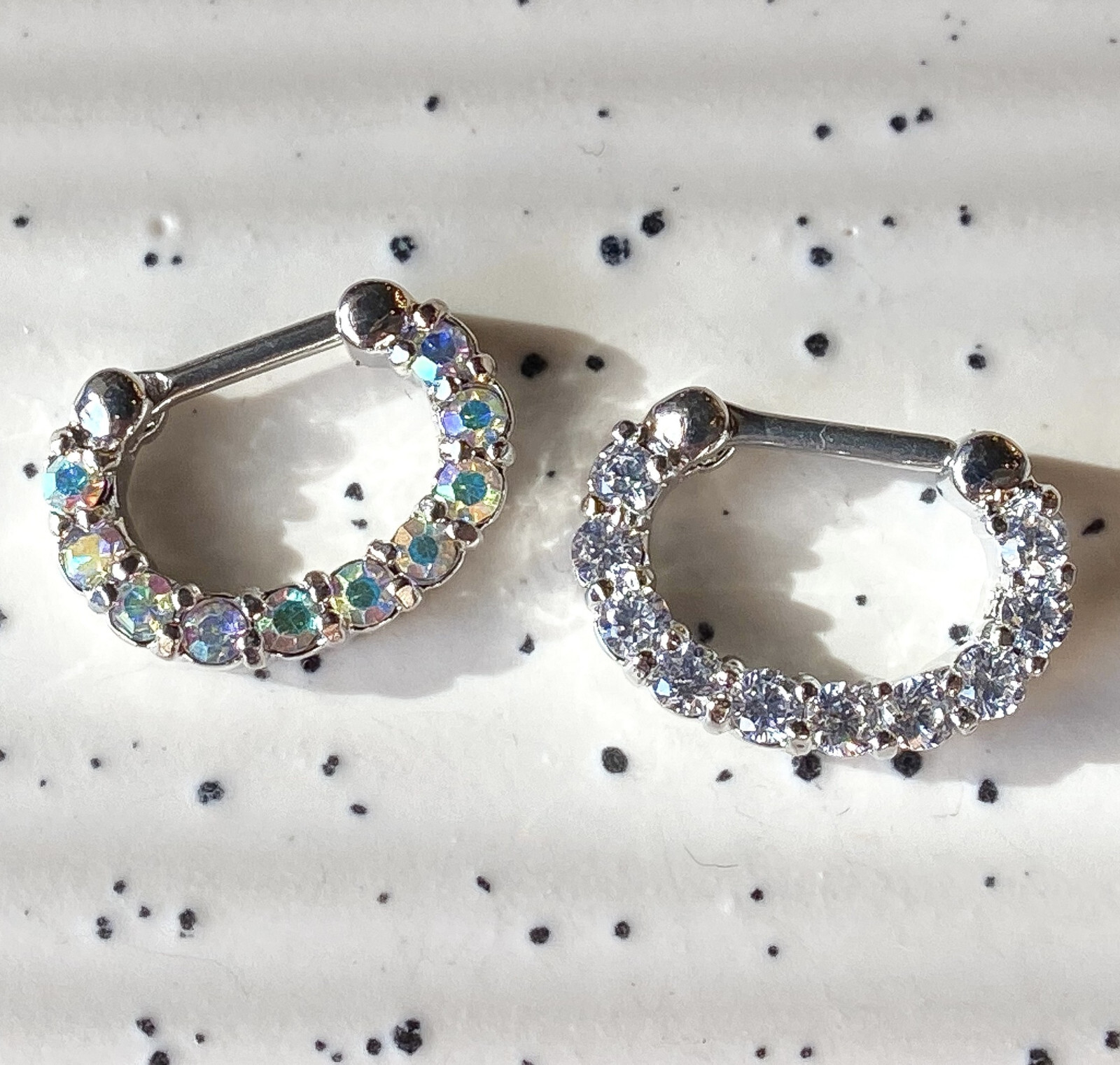 1pc Ten Gem Septum Clicker 316L Surgical Steel 16 gauge Nose Ring