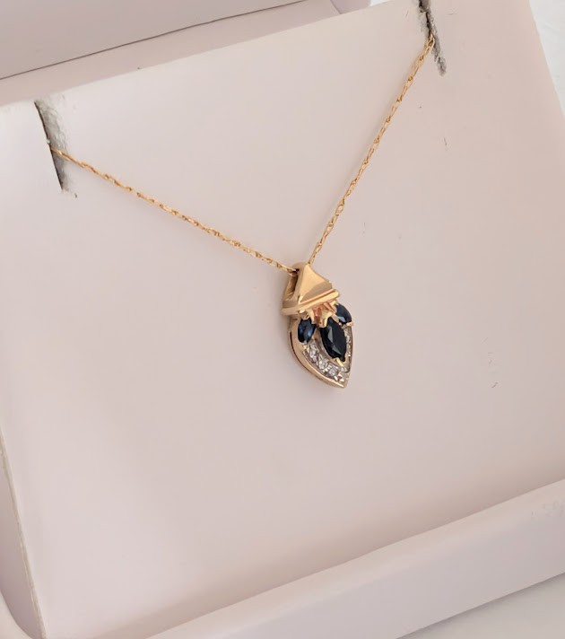 Sapphire & Diamond Necklace 14K 2.4 Grams Retail Price $1399 Make Me An Offer!