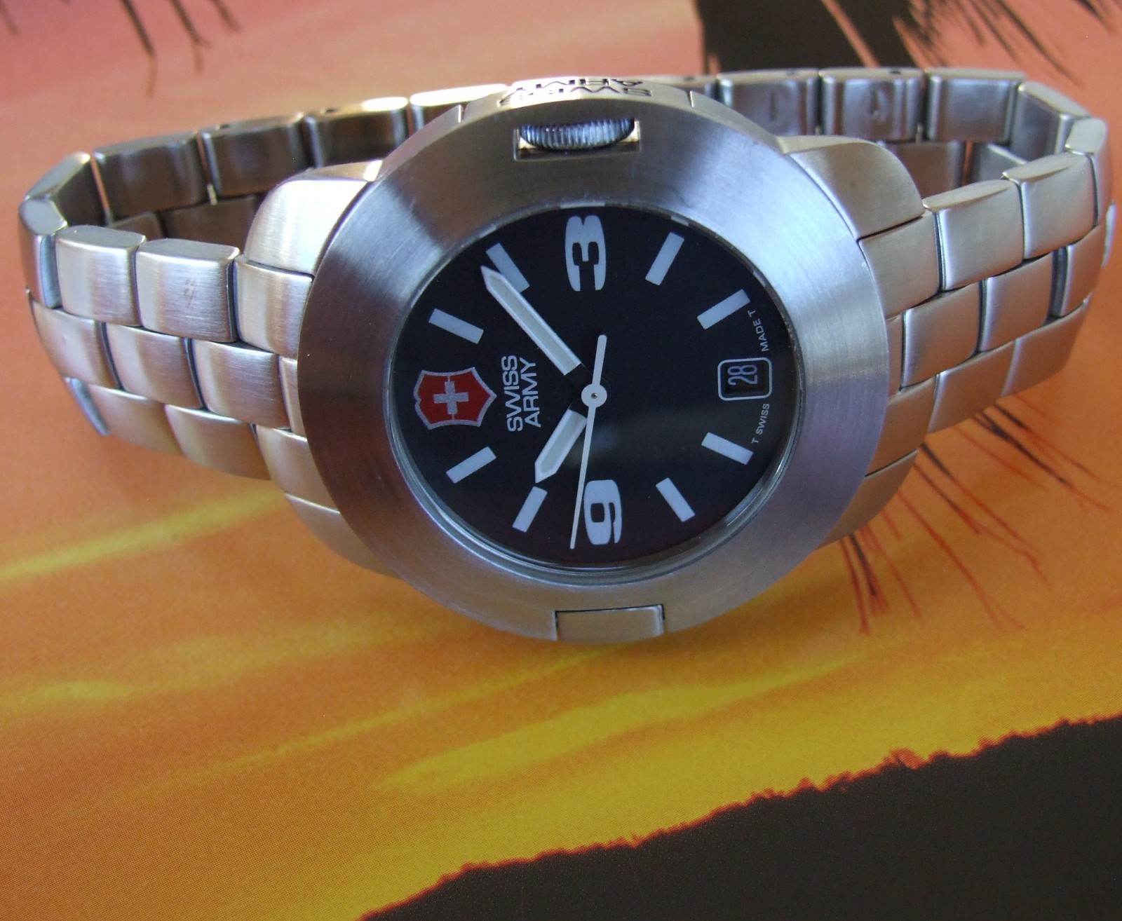 SWISS ARMY~Men RARE SC 1000 SOLAR COMPASS Quartz Date Watch~OEM SS Bracelet~NICE